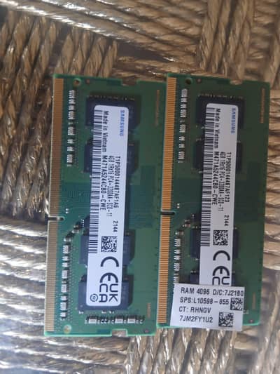 I am selling 2 ram 4gb ddr4 ram 3200 (8gb 3200)