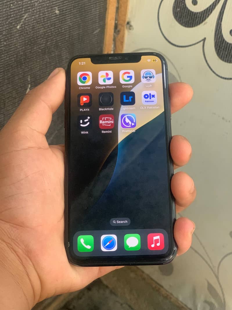 Apple iPhone XS 5