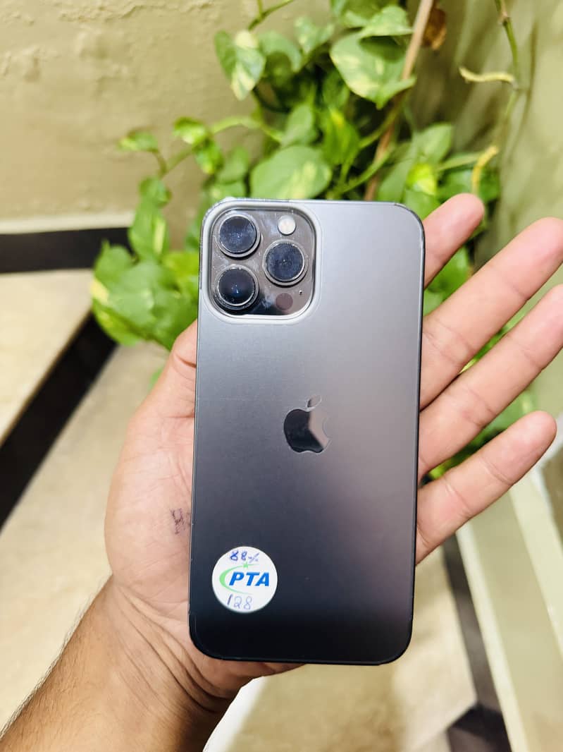 Apple iPhone 13 Pro Max 5