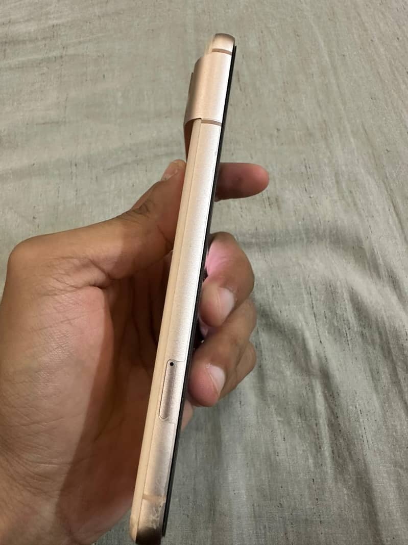 Google Pixel 8 2