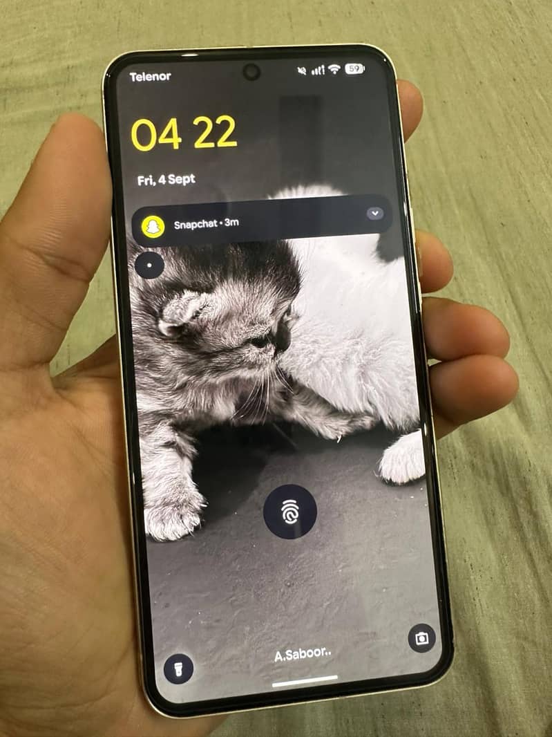 Google Pixel 8 5