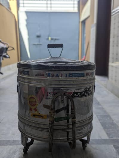 Iron tandoor