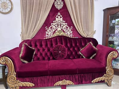 3 seater completely new sofa with pillows