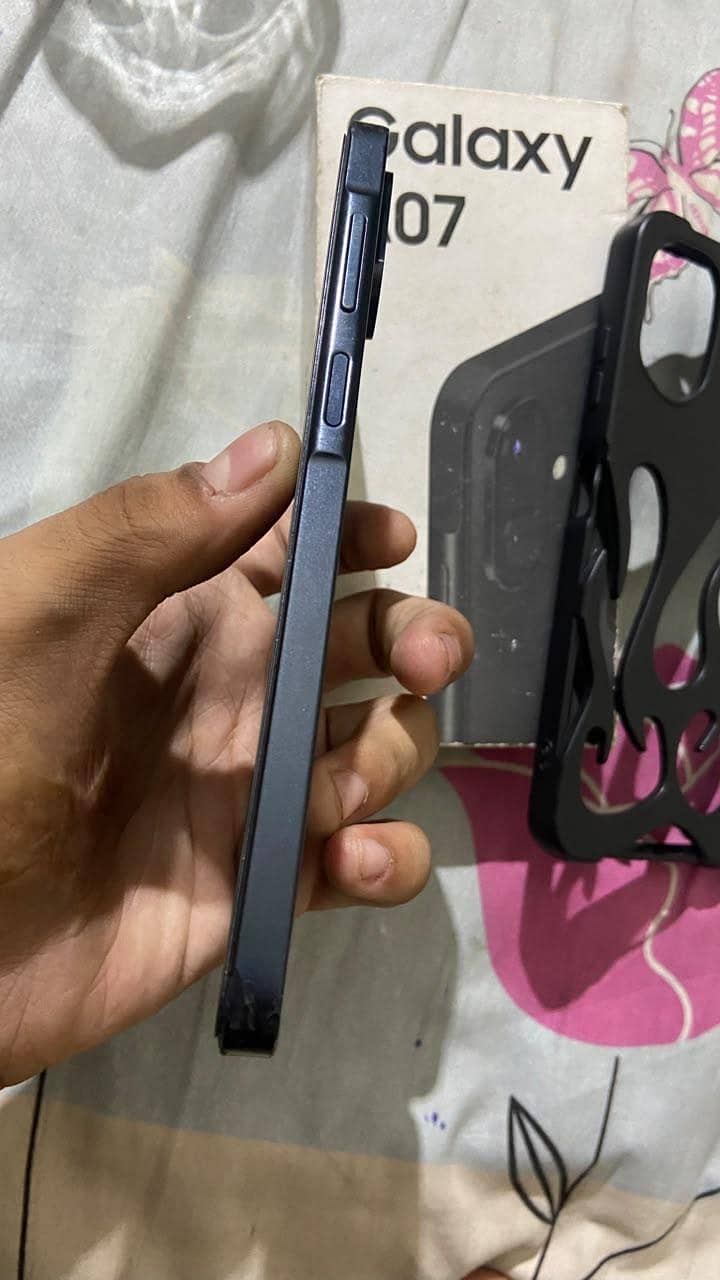 Samsung Mobile A07 11