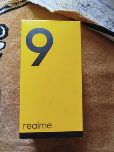 Realme 9 colour meteor black