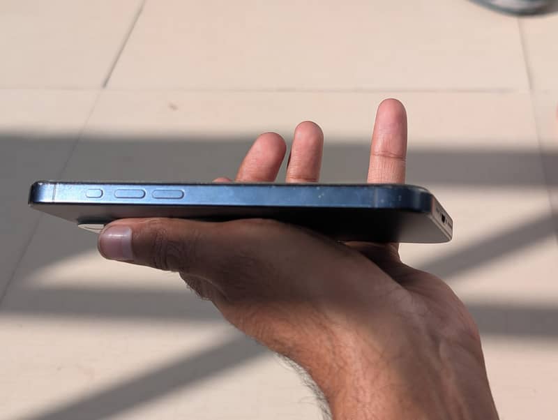 Apple iPhone 15 Pro 7