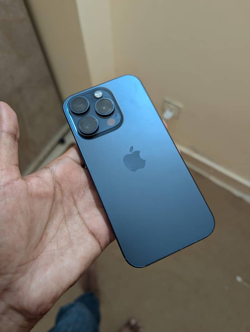 Apple iPhone 15 Pro 11