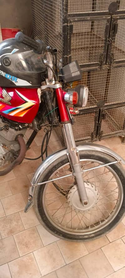 bike for sale in used condition  file and book origonal . biometric ni