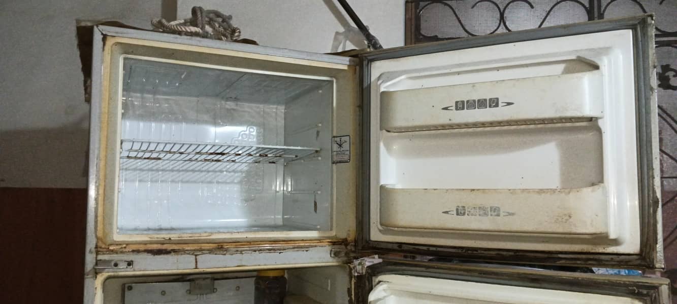 dawlance fridge 4