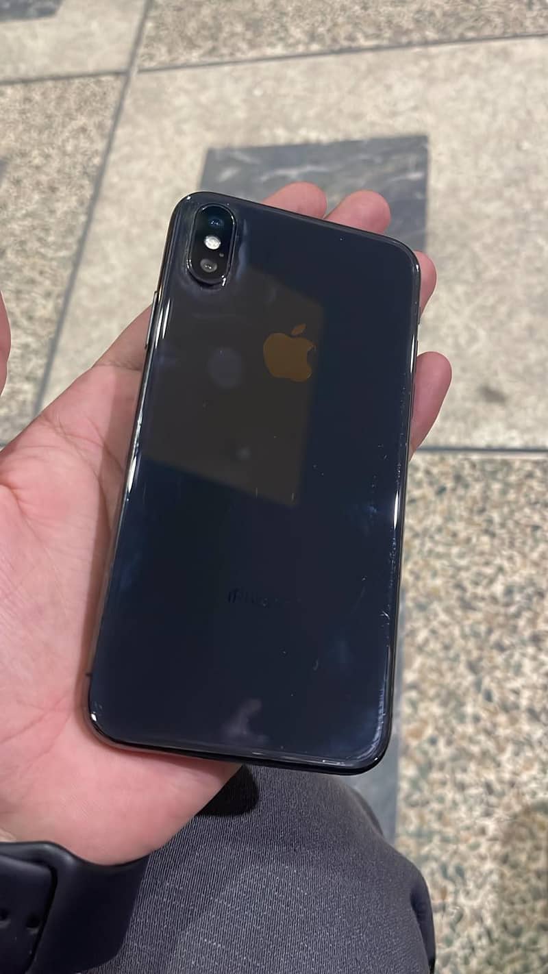 Apple iPhone X 1
