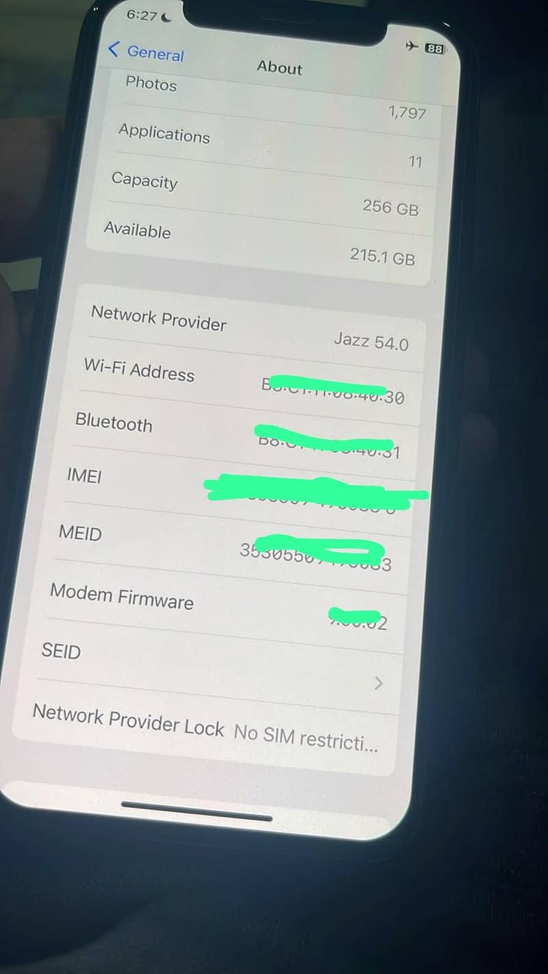 Apple iPhone X 3