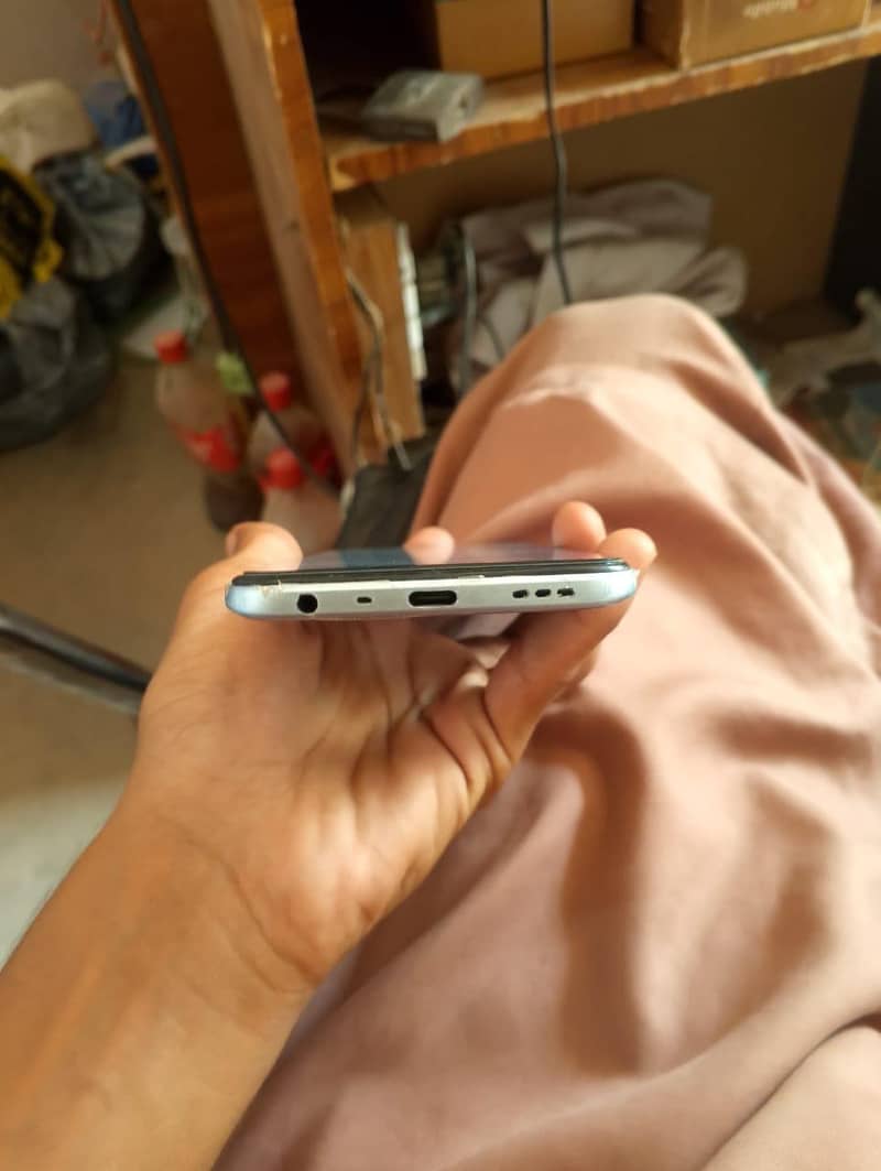 OPPO A54 5