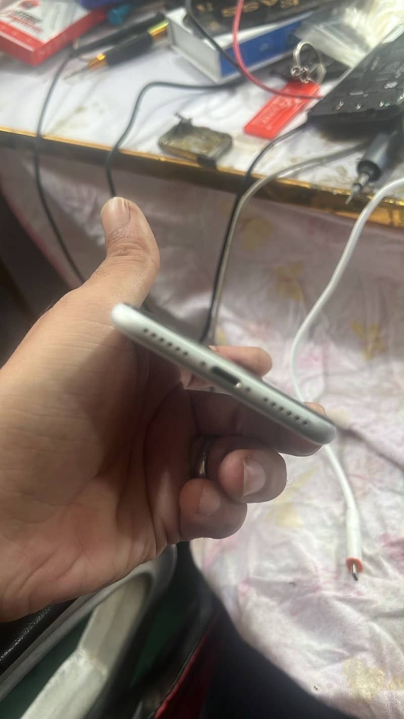 Apple iPhone SE 5