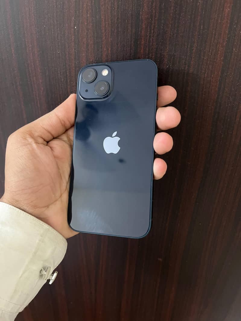 iPhone 13 water pack 6