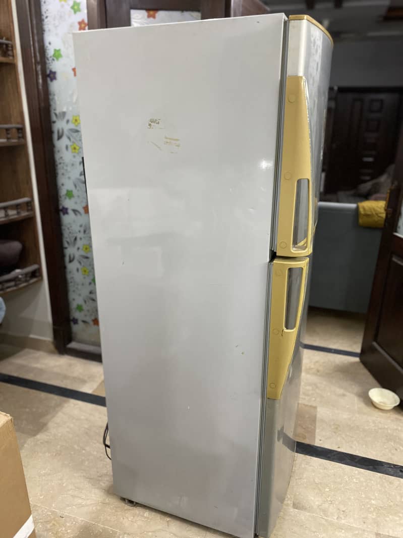 Refrigetor 2