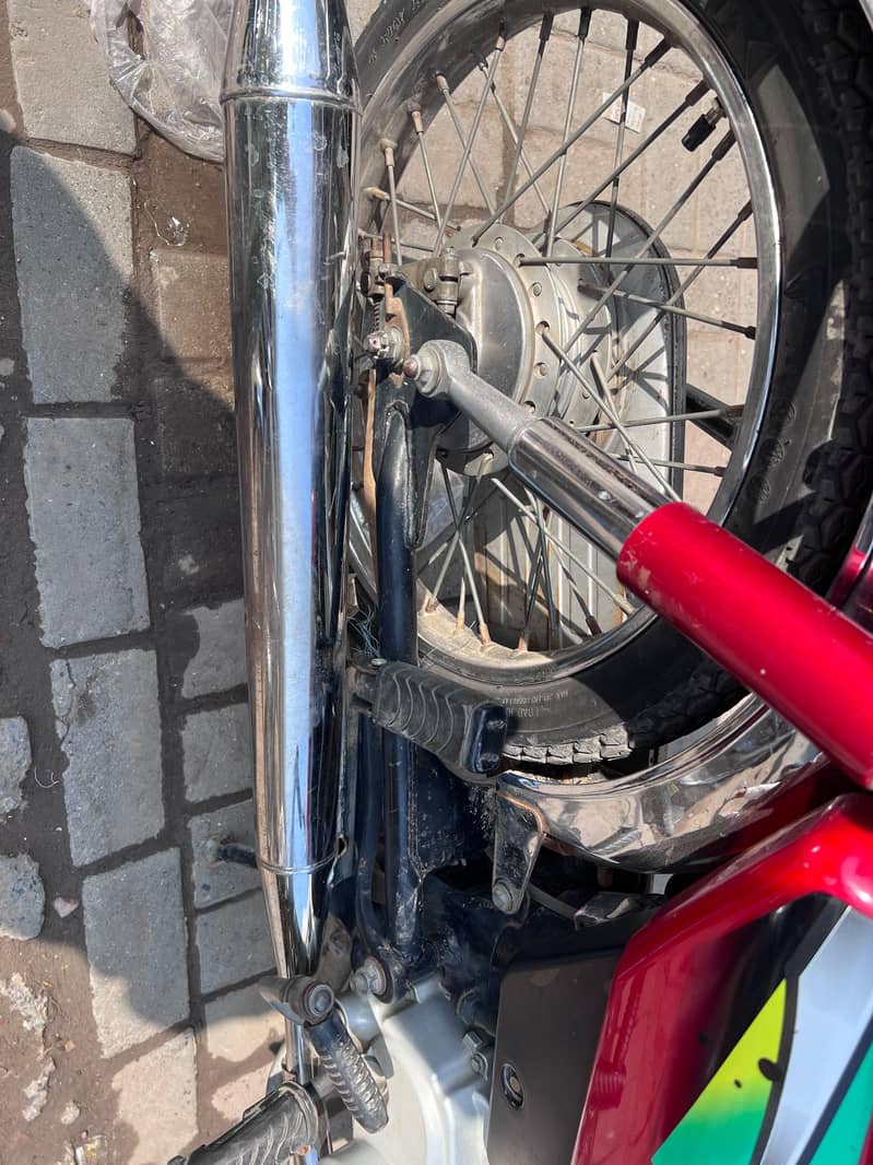 Honda CD70 3