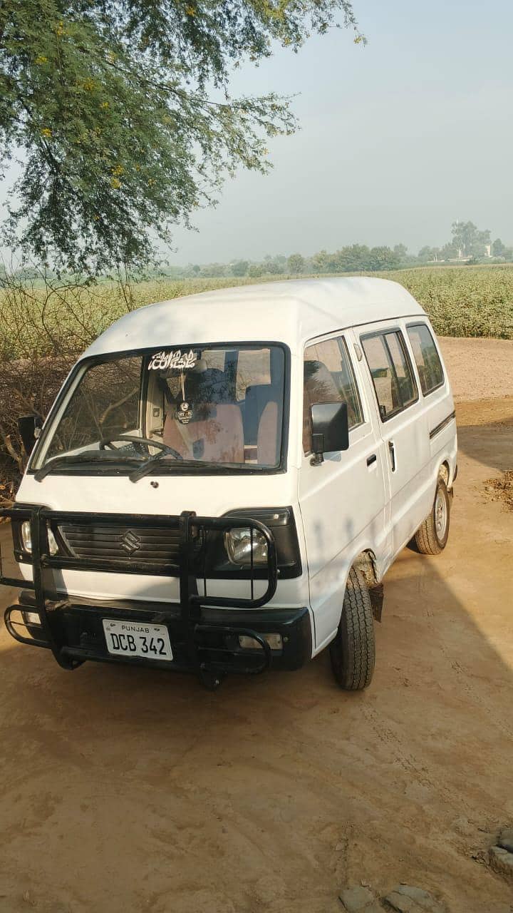 Suzuki Bolan 2010 4