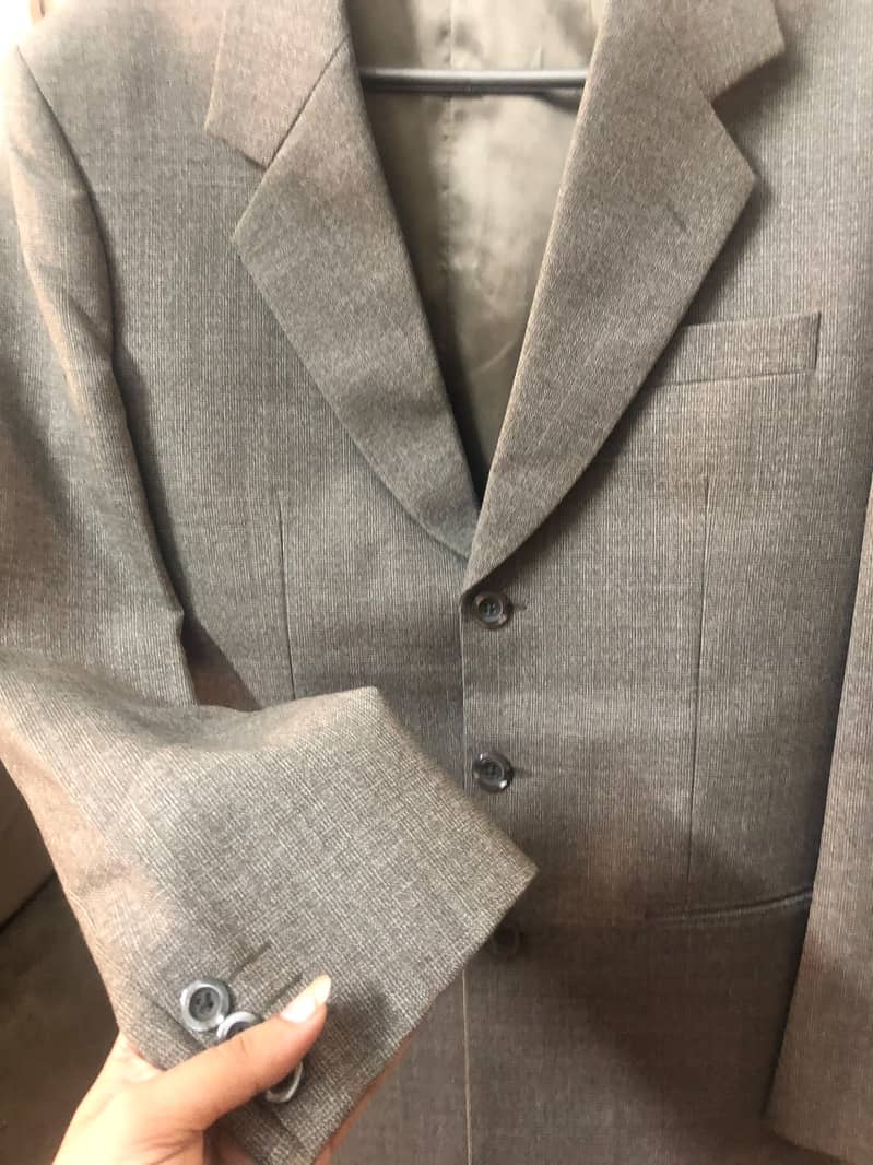 Pent coat 0