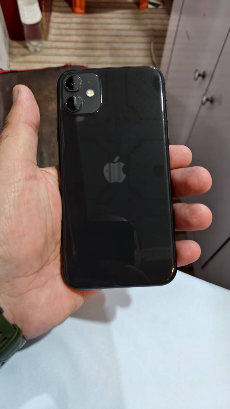 Apple iPhone 11 0
