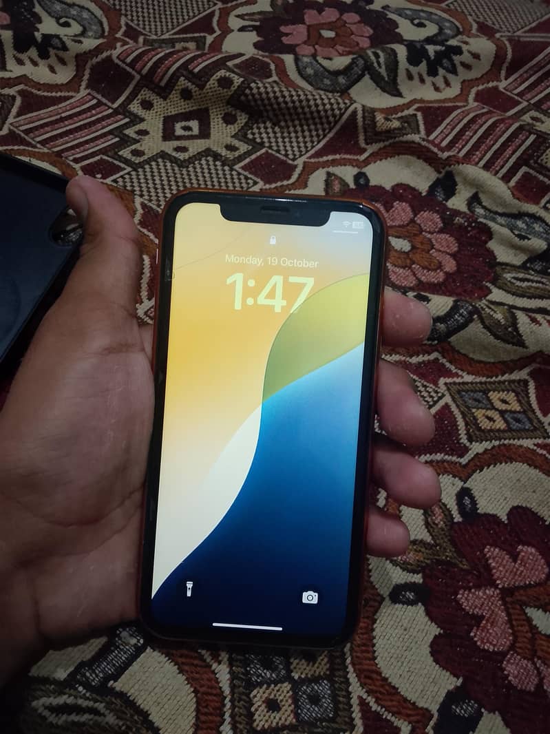 Apple iPhone XR 1