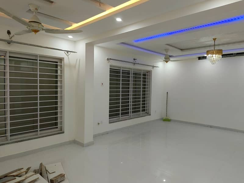 Upper Portion 95000 10