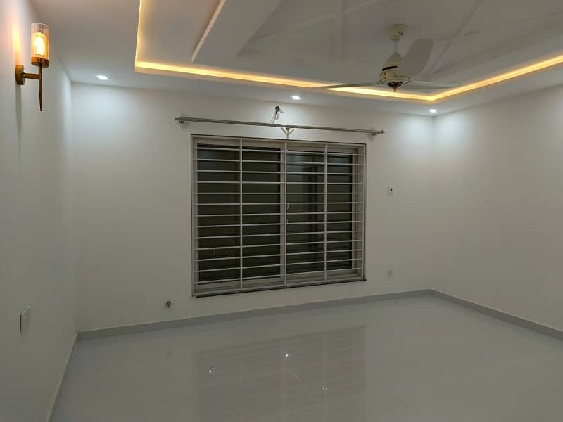 Upper Portion 95000 14