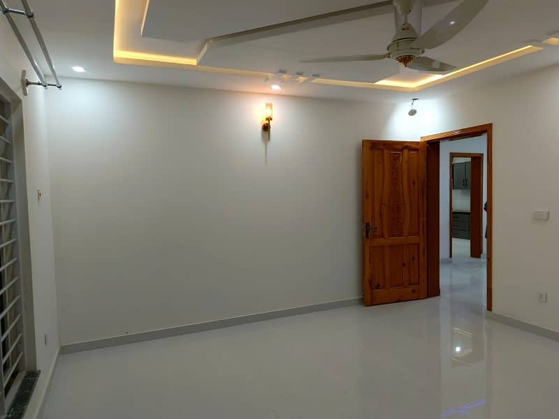 Upper Portion 95000 21