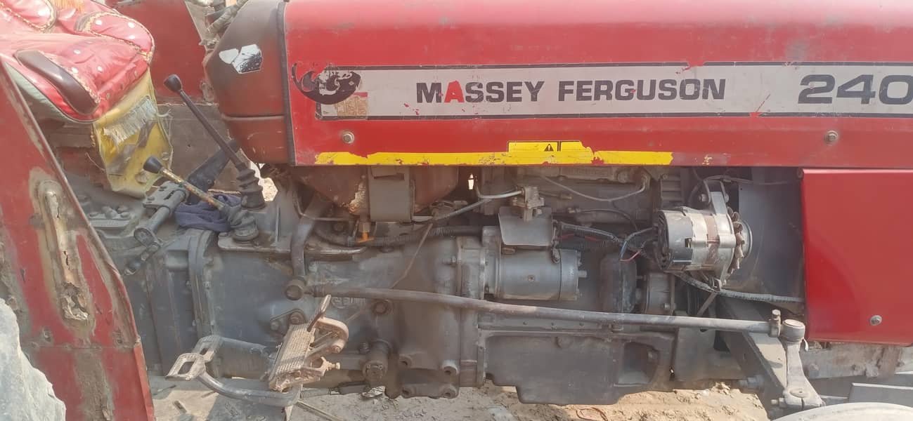 MF 240 5