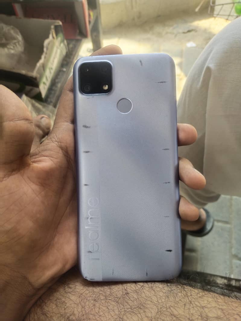 Realme C25s 1