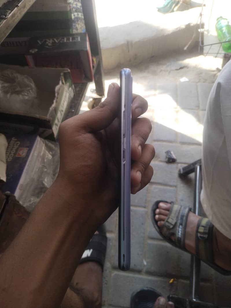 Realme C25s 2
