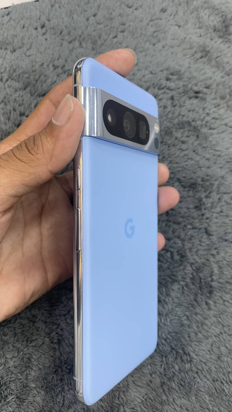Google Pixel 8 Pro 2