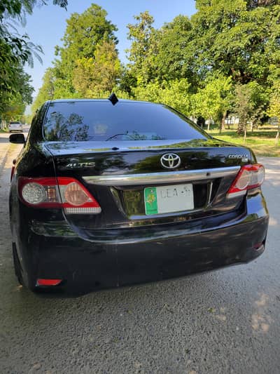 Toyota Corolla XLI 2011 Orignal Crystal Light