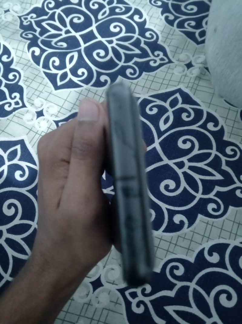 Google Pixel 8 6