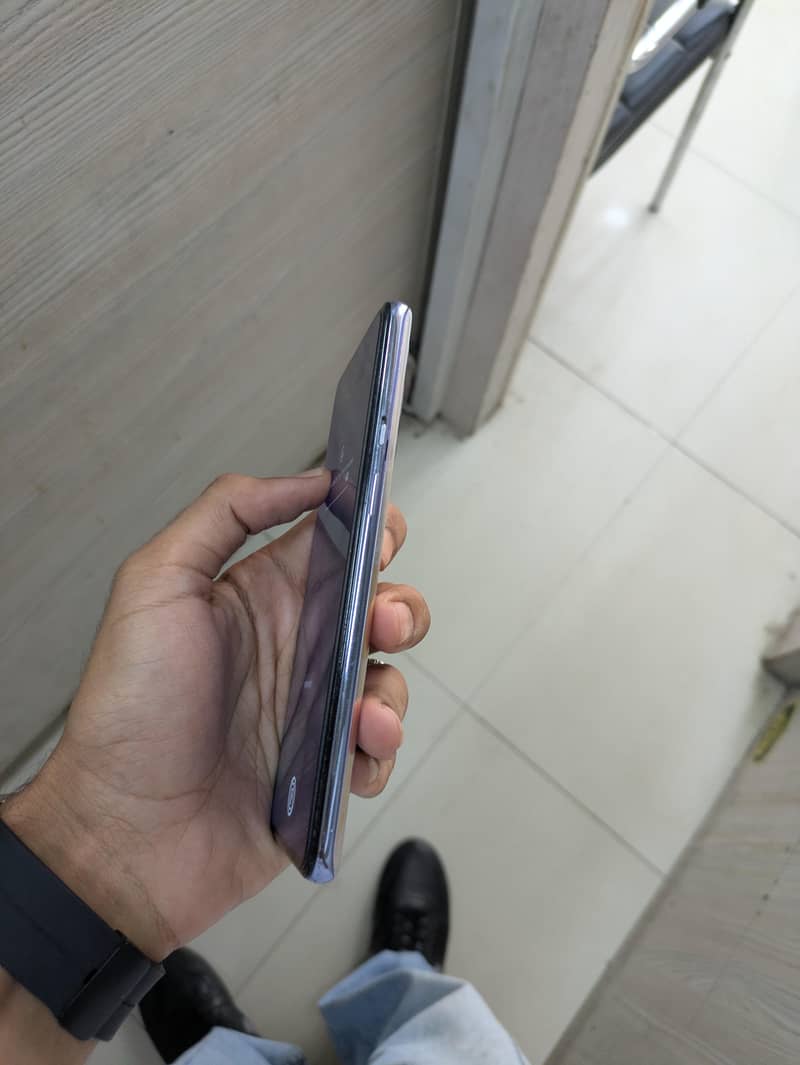 One Plus 9 pro 0
