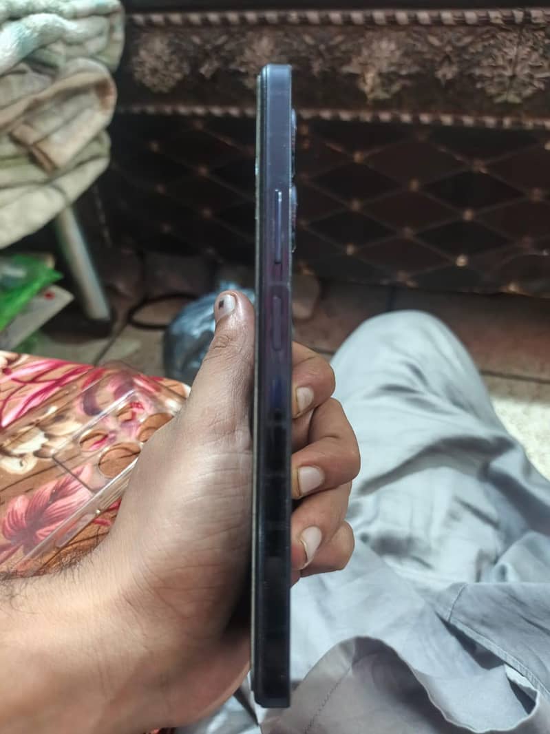 Infinix Note 30 6