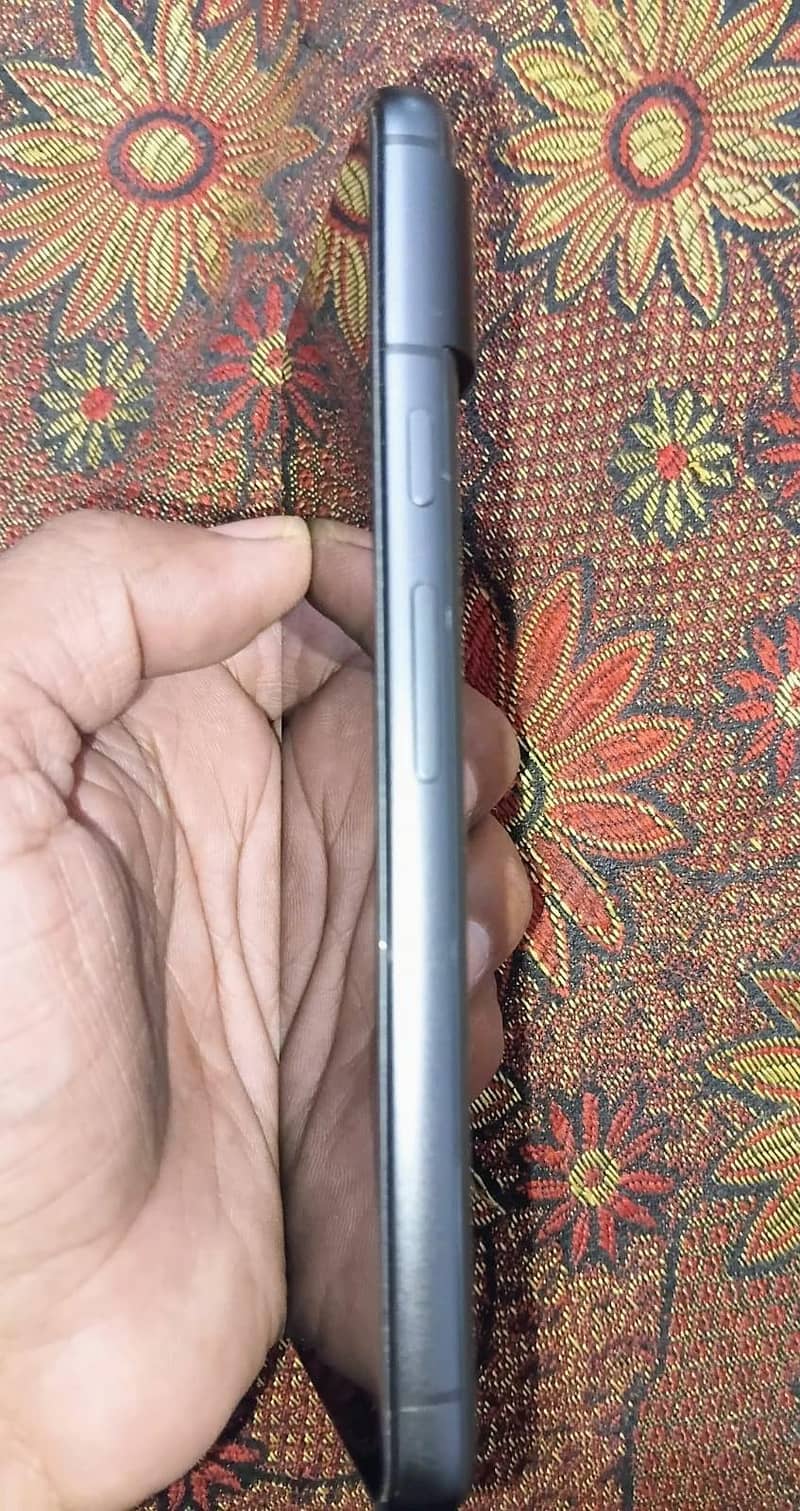 Google Pixel 8 7