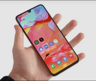 SAMSUNG A70 6/128 GB