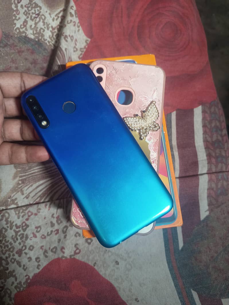 Tecno Spark 4 3