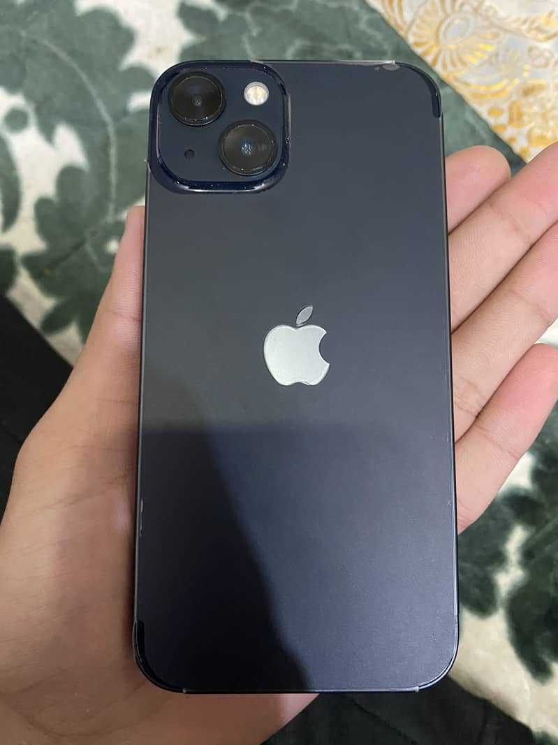 Apple iPhone 13 1