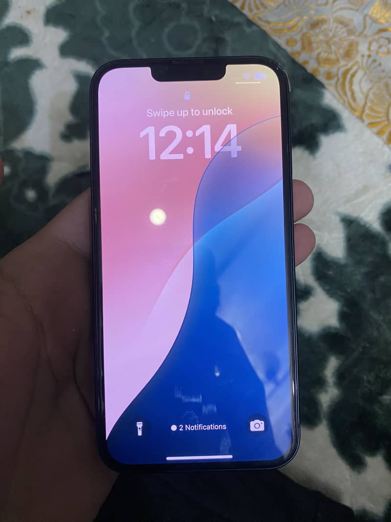 Apple iPhone 13 2