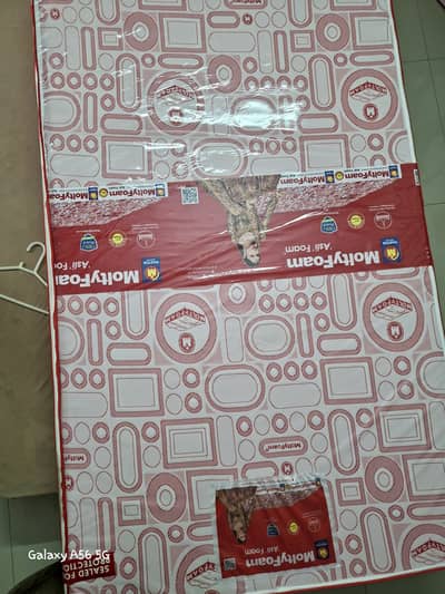 Brand New Sealed MoltyFoam Mattress