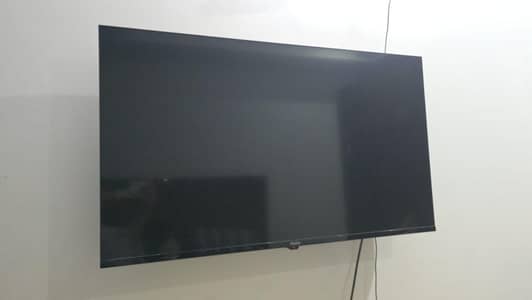 Haier LED TV 43"