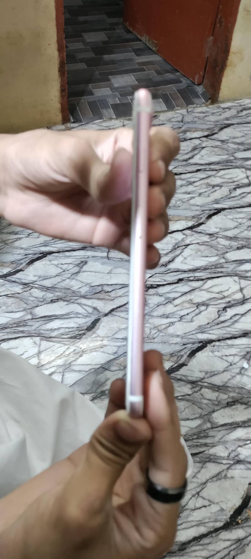 Apple iPhone 7 Plus 3