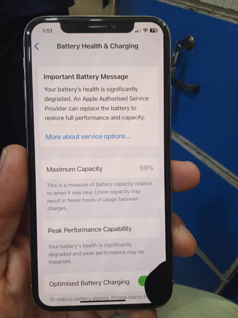 Apple iPhone X 3