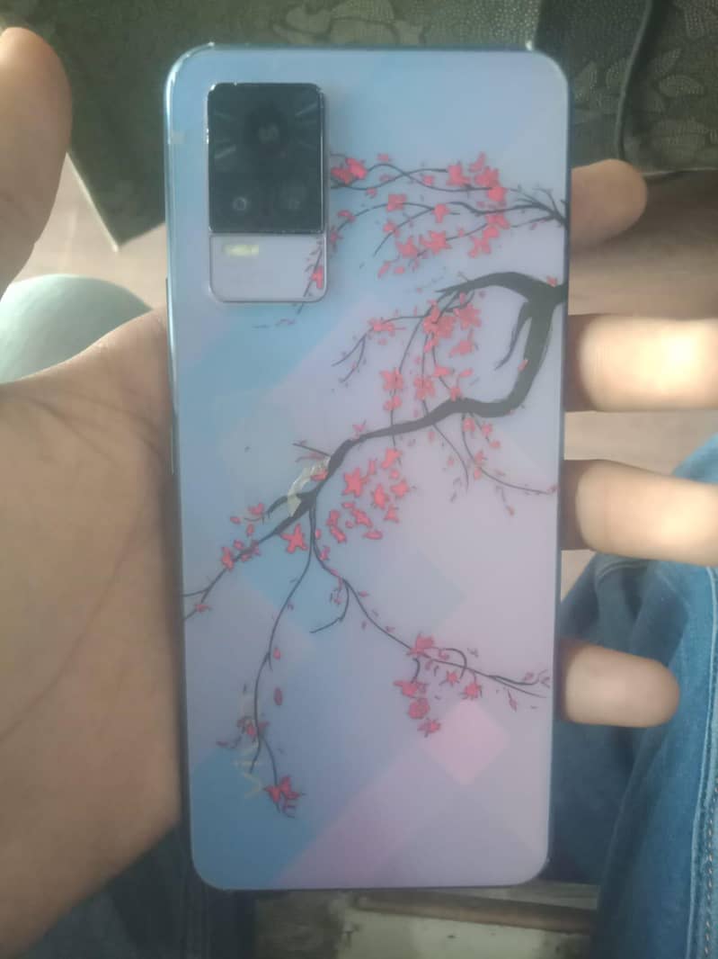 Vivo V21e 1