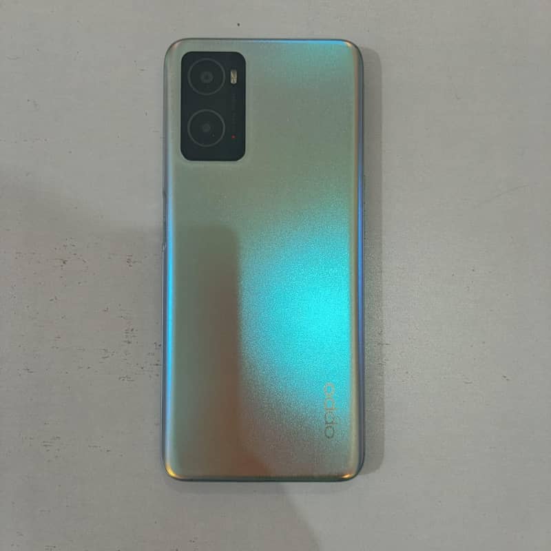 OPPO A76 0