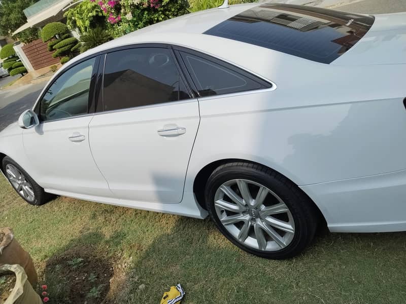 Audi A6 2016 1