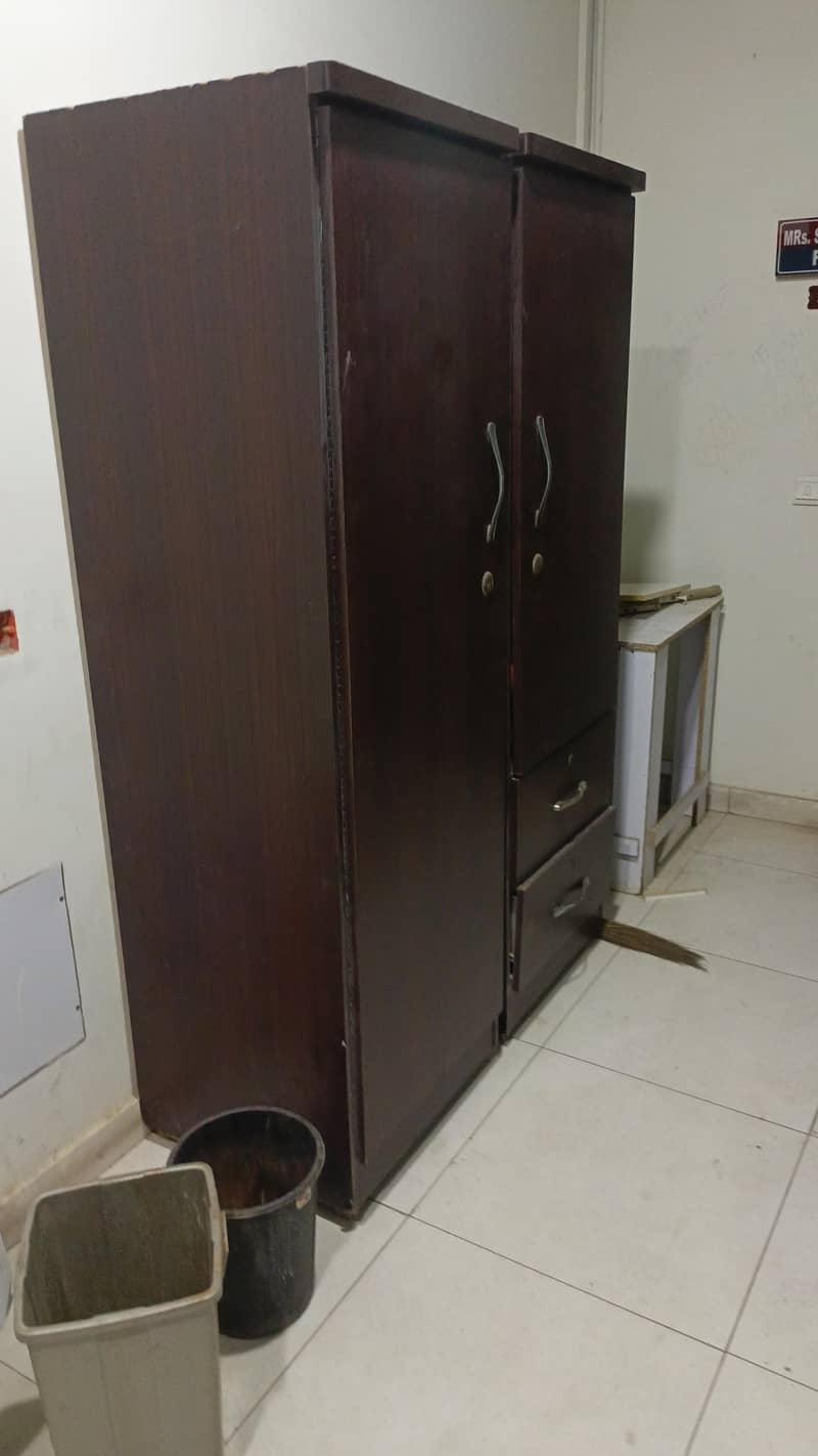 cupboard 1
