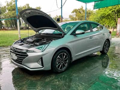 Hyundai Elantra 2021