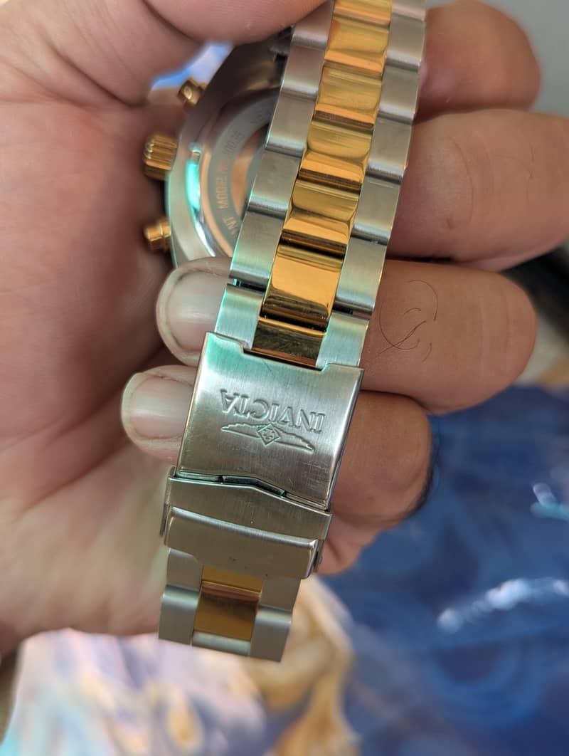 invicta 4